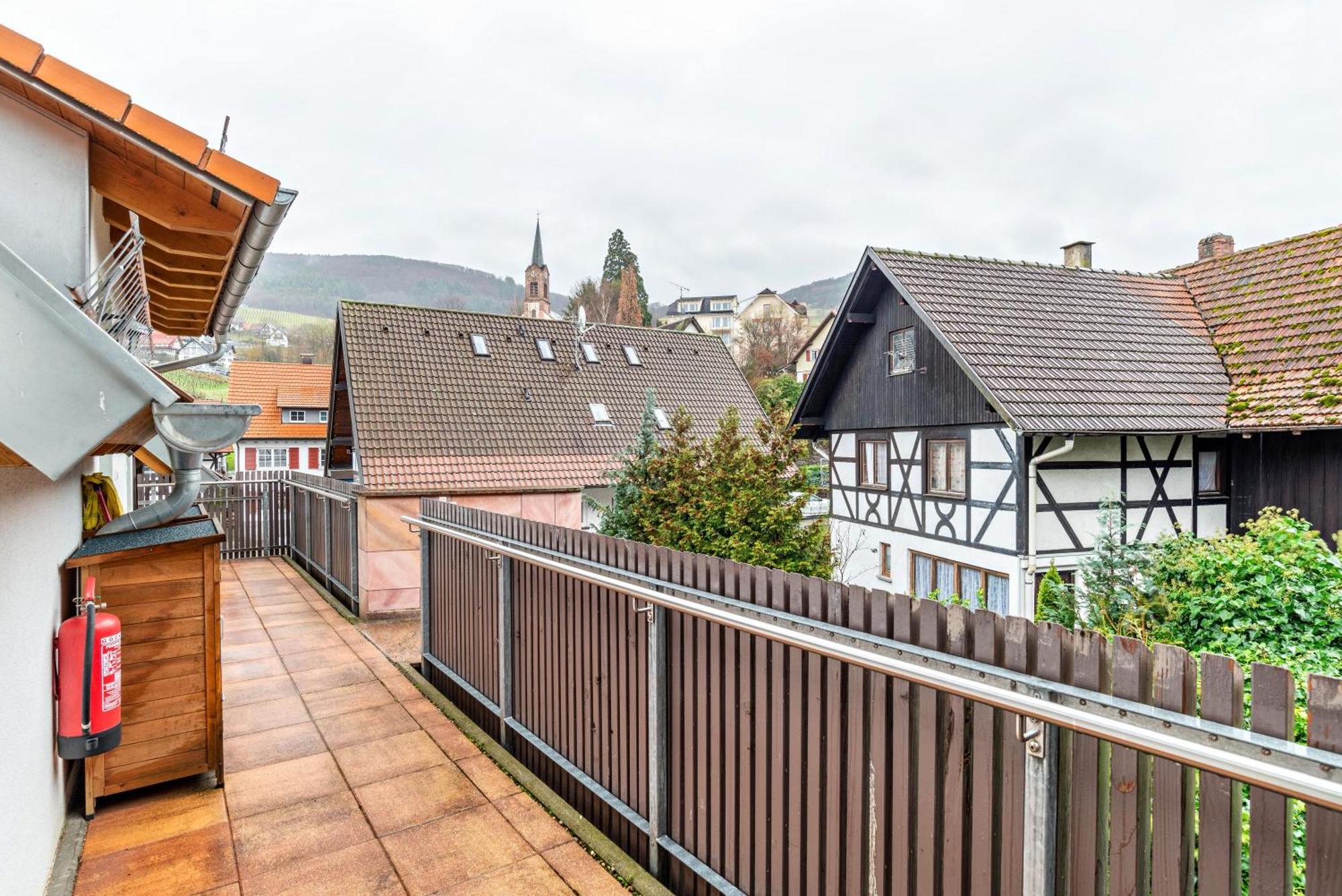 Schusterjunge Aparthotel ซัสบาควัลเดิน ภายนอก รูปภาพ