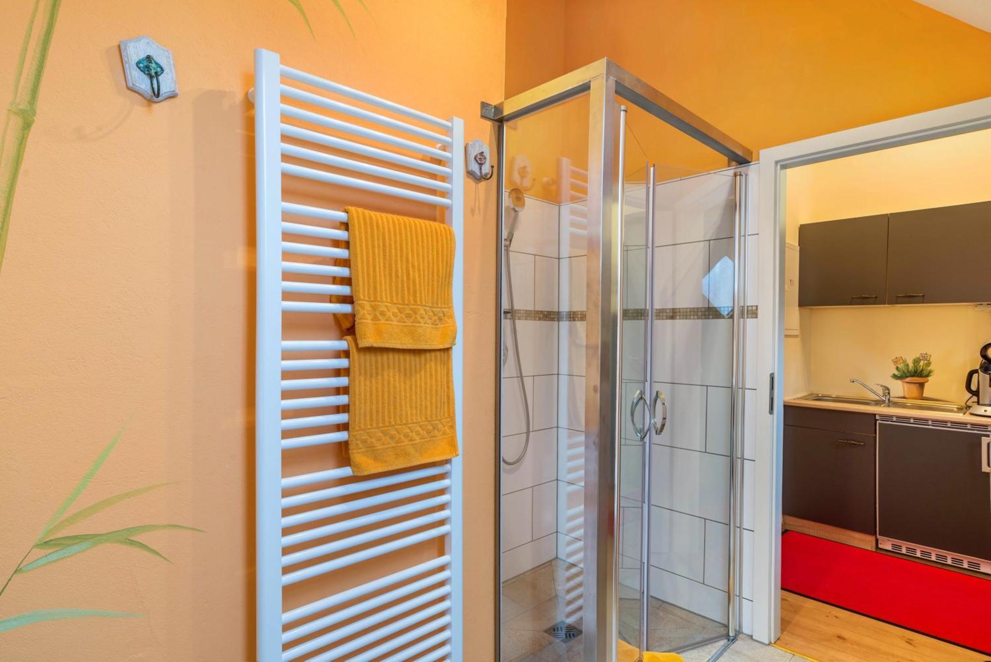 Schusterjunge Aparthotel ซัสบาควัลเดิน ภายนอก รูปภาพ