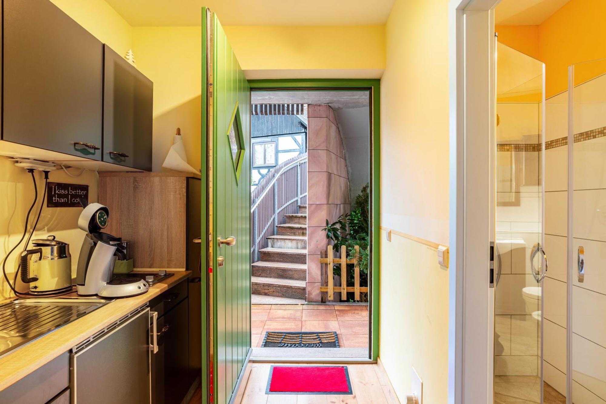 Schusterjunge Aparthotel ซัสบาควัลเดิน ภายนอก รูปภาพ