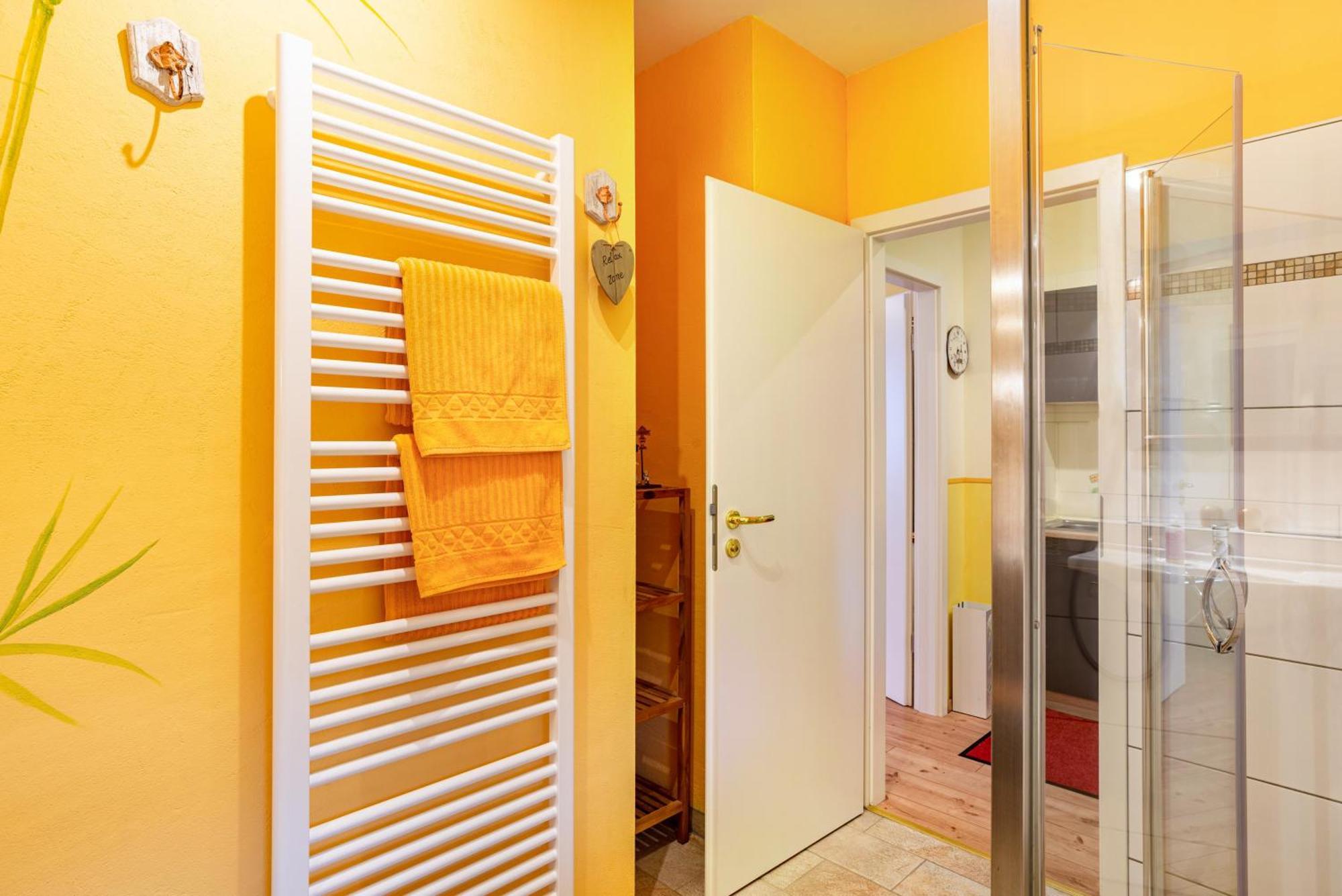 Schusterjunge Aparthotel ซัสบาควัลเดิน ภายนอก รูปภาพ
